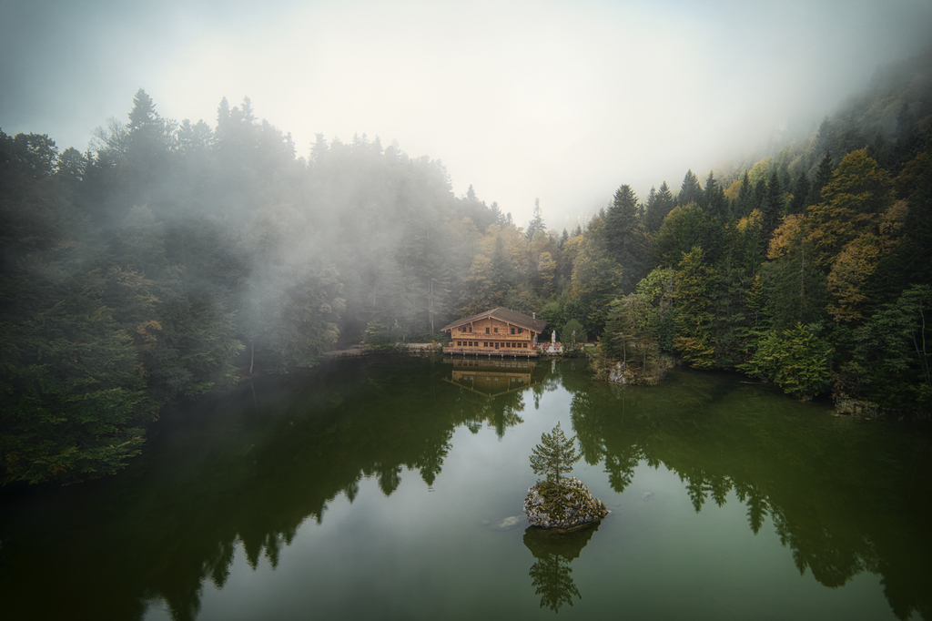 Nebelstimmung am Berglsteinersee, Tirol