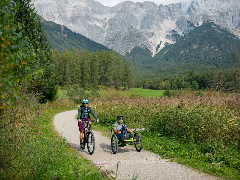 Radweg am Mieminger Plateau