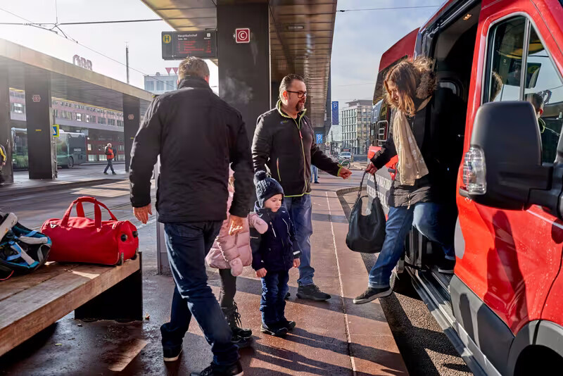 Ankommen am Bahnhof mit dem Rad